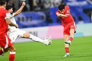 陈晋一：与日本队比赛有别样感觉，赛前母亲鼓励我争取进个球