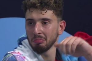 谁跳得更好？申京&约基奇场边随着音乐起舞 两人明日直接对话