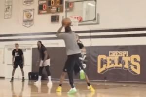 哥们你就准备这么夺冠？追梦野球局50分钟只进一球 各种三不沾