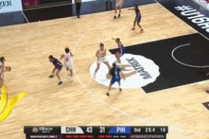 主攻手！李沅珊14中6砍半场最高15分 三分7中3