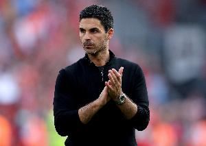 阿森纳本赛季在对方禁区触球320次，英超球队中最多