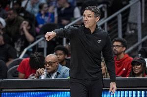 戴格诺特谈防守致胜:今天我们控制了局面 让对手打得艰难