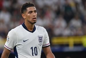 卡拉格:喜欢教练不惯大牌球员,图赫尔就以强硬方式对待贝林厄姆